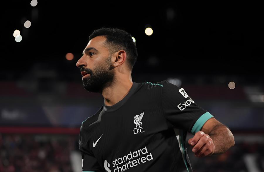 利物浦大胜，萨拉赫上演帽子戏法(萨拉赫连续9场破门 利物浦队史首人)